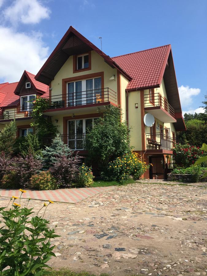 Gosciniec Kukle Acomodação com café da manhã Exterior foto